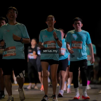 Runner Photo 3683120