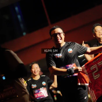 Runner Photo 3683132