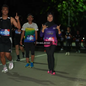 Runner Photo 3683134