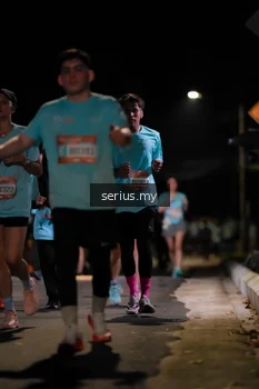 Runner Photo 3683144