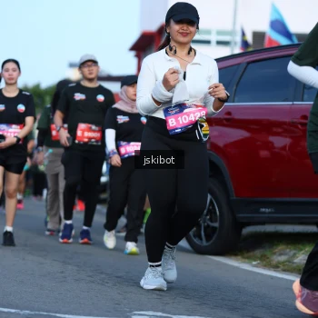 Runner Photo 3683184