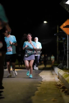 Runner Photo 3683215