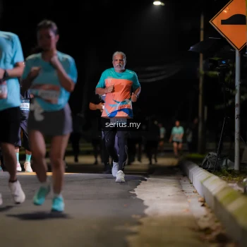 Runner Photo 3683230