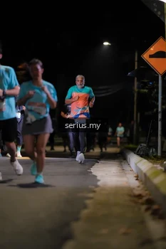 Runner Photo 3683233