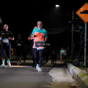 Runner Photo 3683246