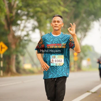 Runner Photo 3683260