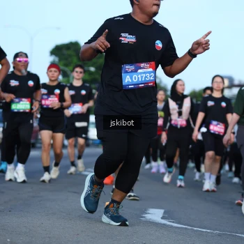 Runner Photo 3683297