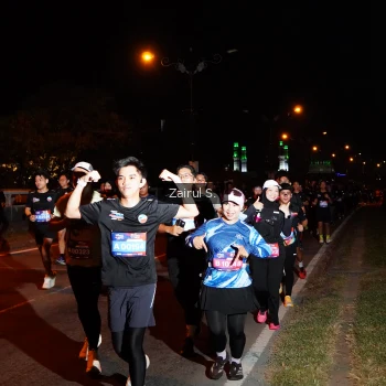 Runner Photo 3683305