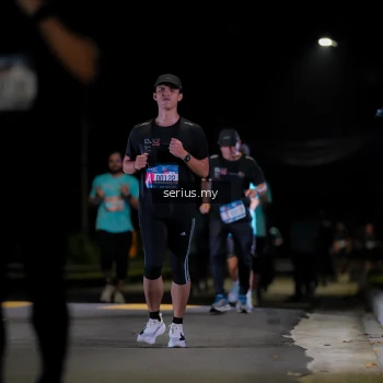 Runner Photo 3683310