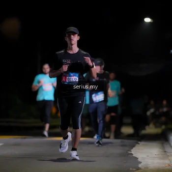 Runner Photo 3683341