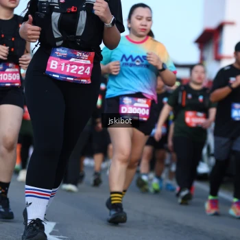 Runner Photo 3683344