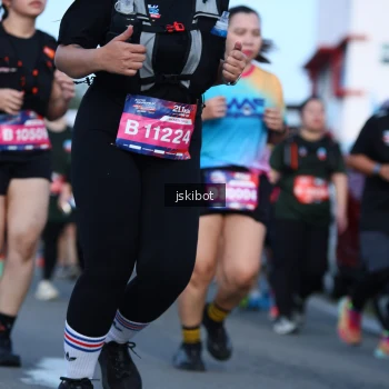 Runner Photo 3683345