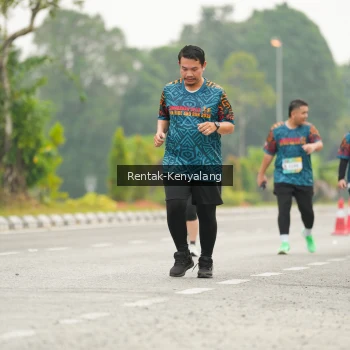 Runner Photo 3683348