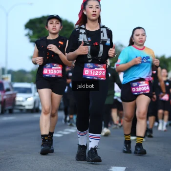 Runner Photo 3683359