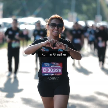 Runner Photo 3683378