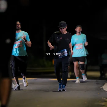 Runner Photo 3683386