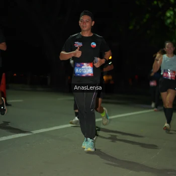 Runner Photo 3683394