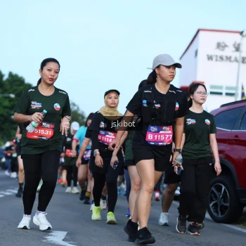 Runner Photo 3683395