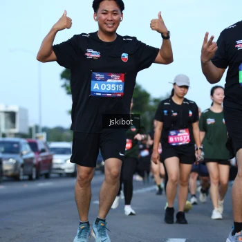 Runner Photo 3683403