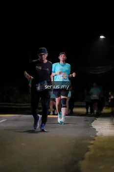 Runner Photo 3683409