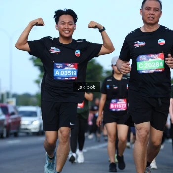 Runner Photo 3683410