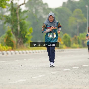 Runner Photo 3683416