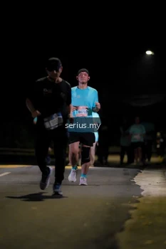 Runner Photo 3683435