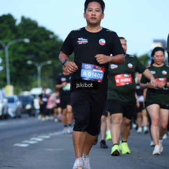 Runner Photo 3683444