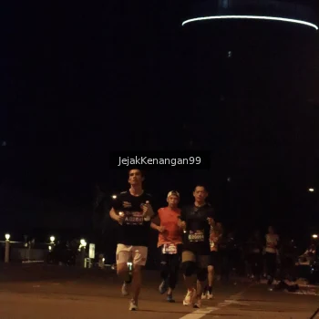 Runner Photo 3683482