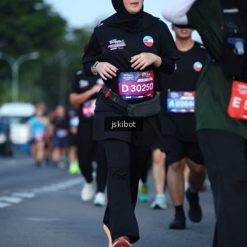 Runner Photo 3683516