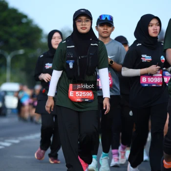 Runner Photo 3683518