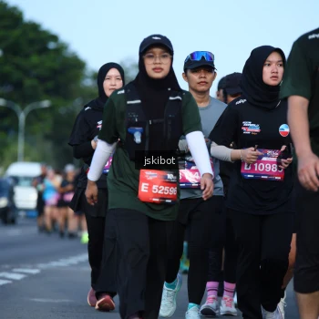 Runner Photo 3683533