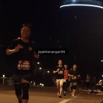 Runner Photo 3683566