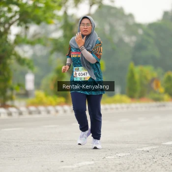 Runner Photo 3683578