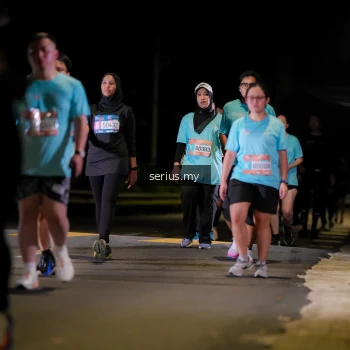 Runner Photo 3683592