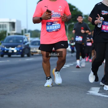 Runner Photo 3683600