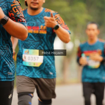 Runner Photo 3683613