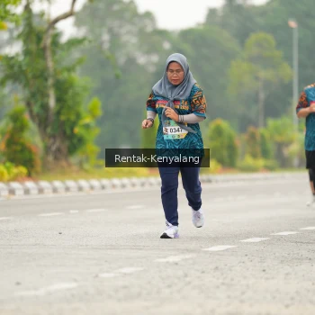 Runner Photo 3683619