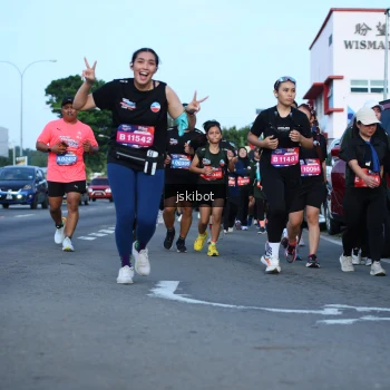 Runner Photo 3683620