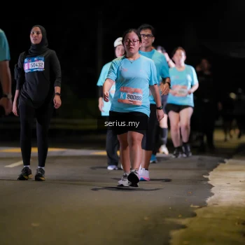 Runner Photo 3683646