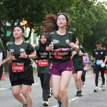Runner Photo 3683663