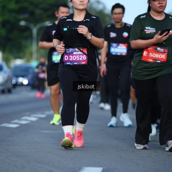 Runner Photo 3683670