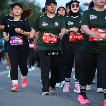 Runner Photo 3683672