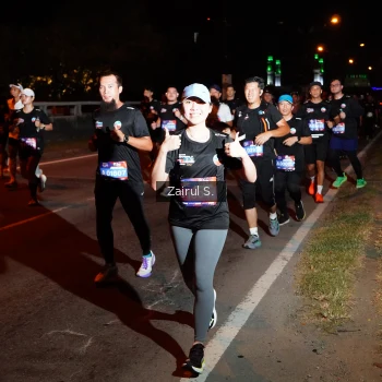 Runner Photo 3683675