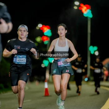 Runner Photo 3683693