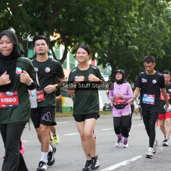 Runner Photo 3683701