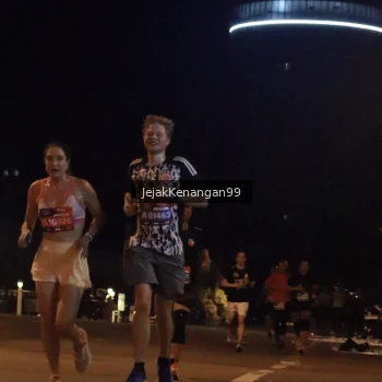 Runner Photo 3683706