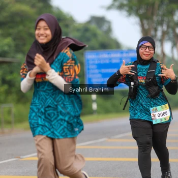 Runner Photo 3683733