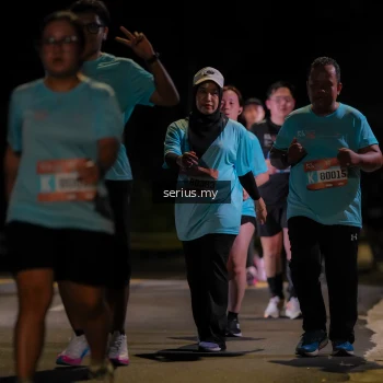 Runner Photo 3683738
