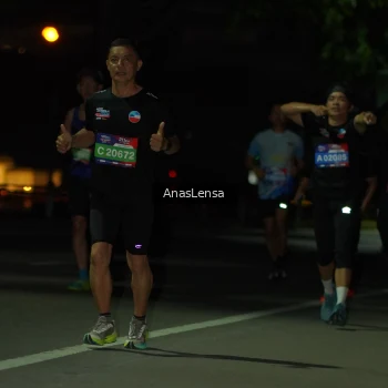 Runner Photo 3683762